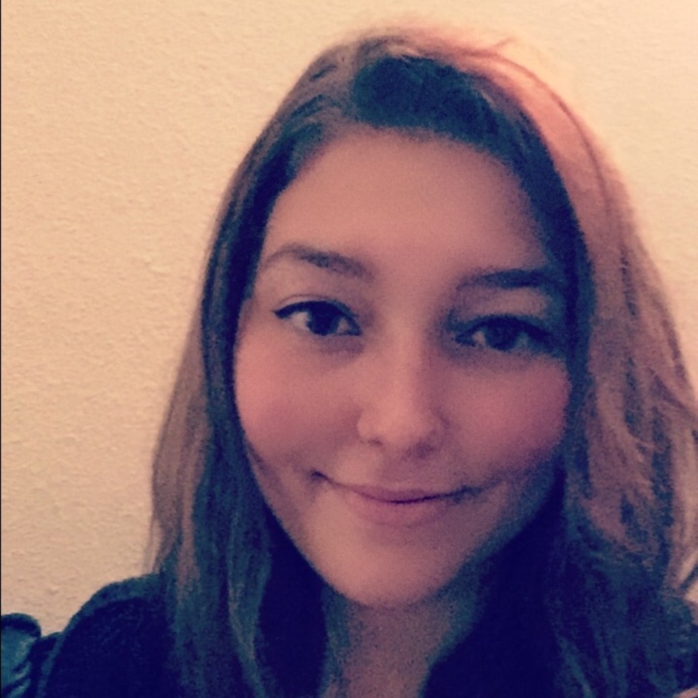 Meet your Posher, Arielle