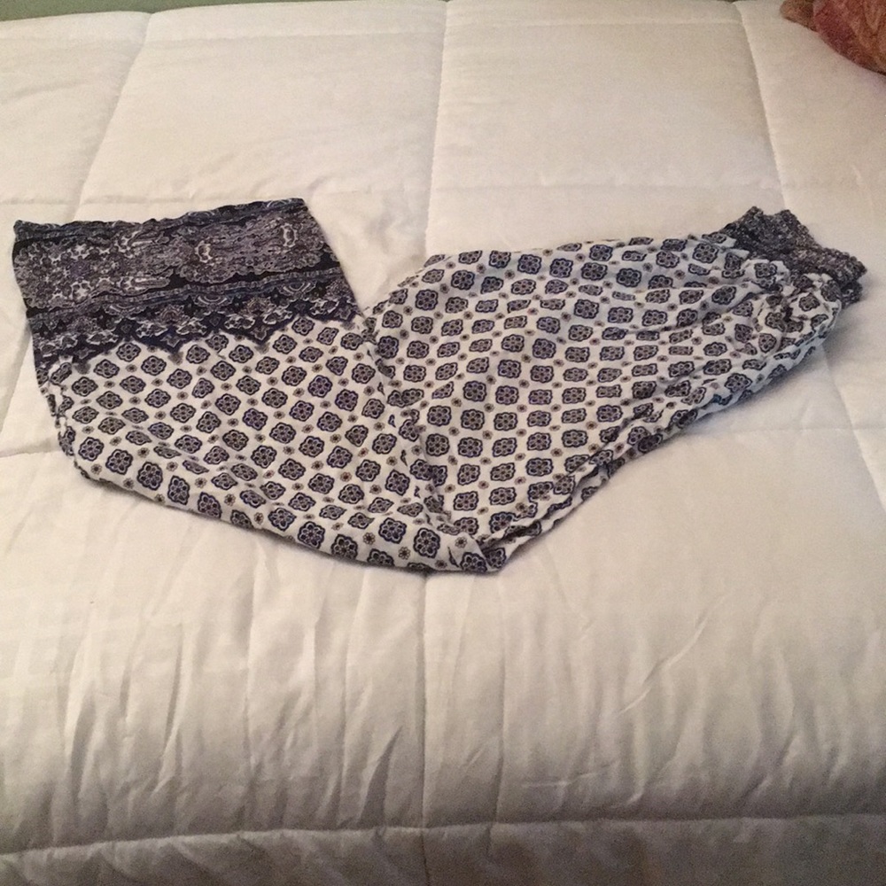Boohoo wide leg harem jogger bottoms elastic waist