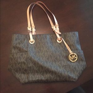 Michael Kors signature tote