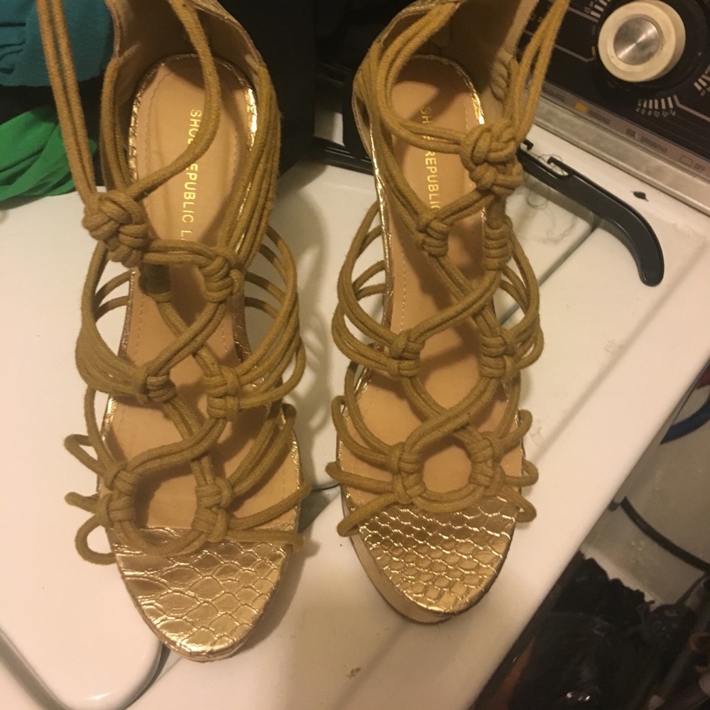 Gold heels 2