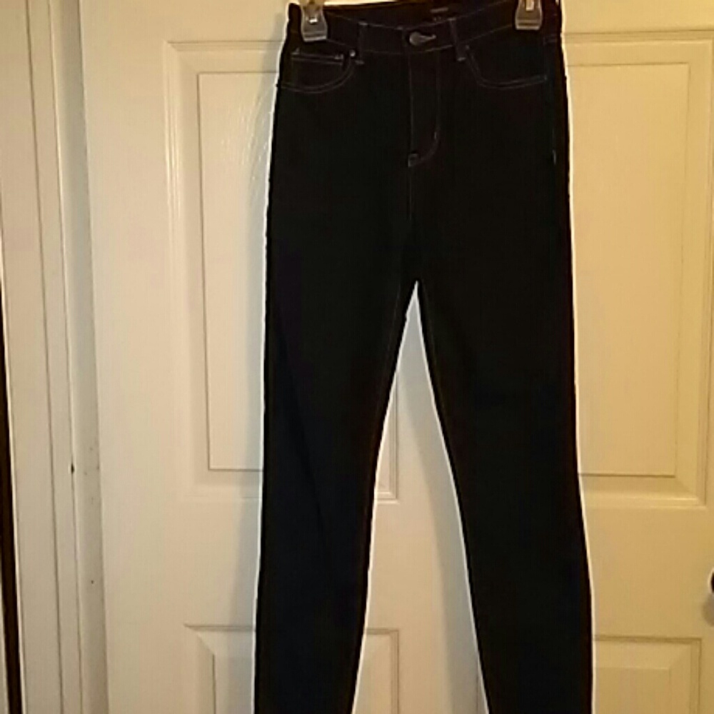 Forever 21 High Waisted Dark Wash Skinny Jeans