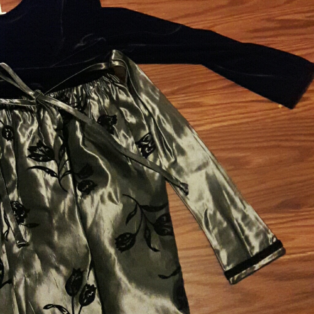 Final Sale *** Bonnie Jean Dress *** EUC *** - Picture 5 of 6