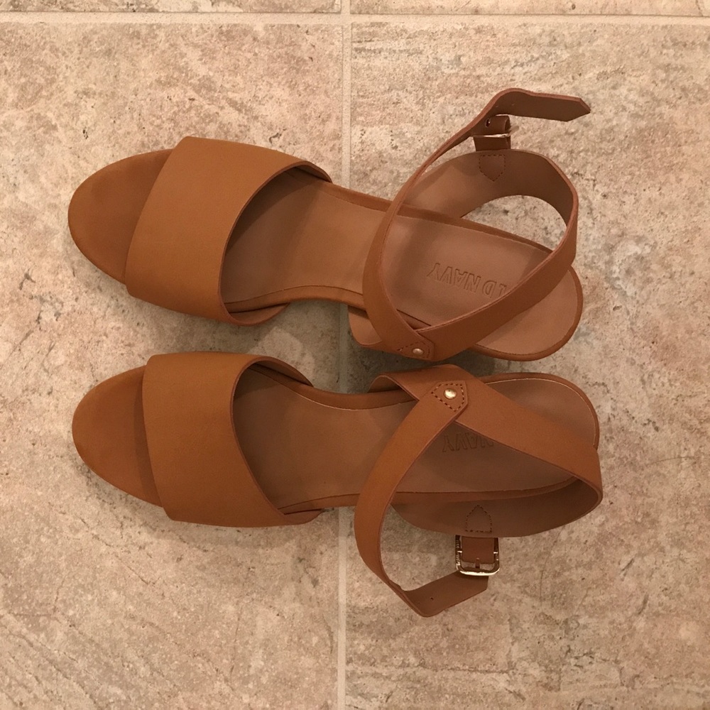 Women's sandals