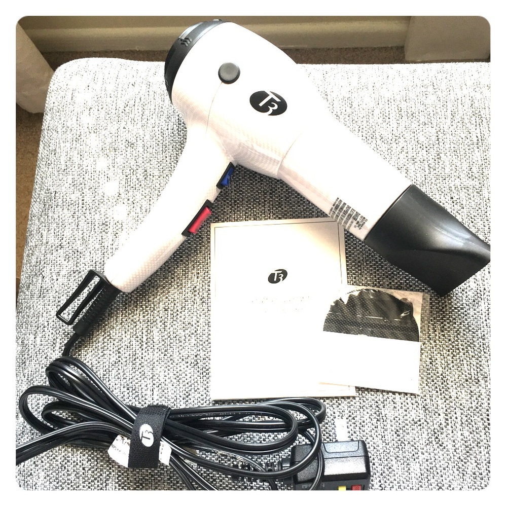 SOLD **** T3 Featherweight Hair Dryer
