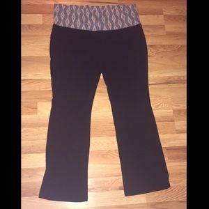 Plus size yoga pants