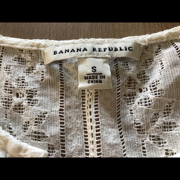 Beautiful white/ivory lacy top!! 💕 - Picture 7 of 8