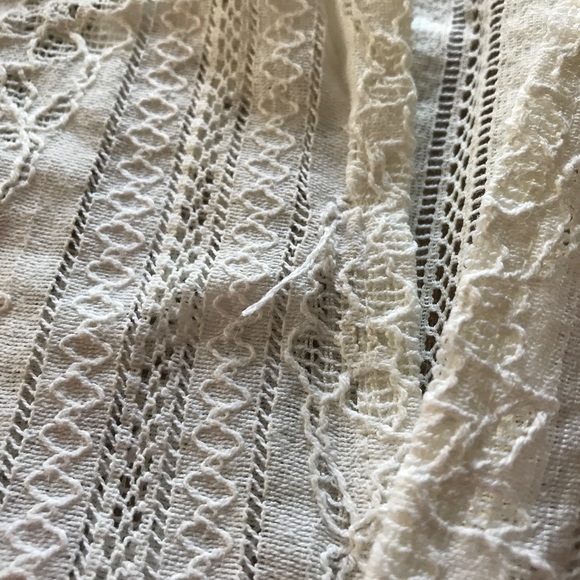 Beautiful white/ivory lacy top!! 💕 - Picture 8 of 8