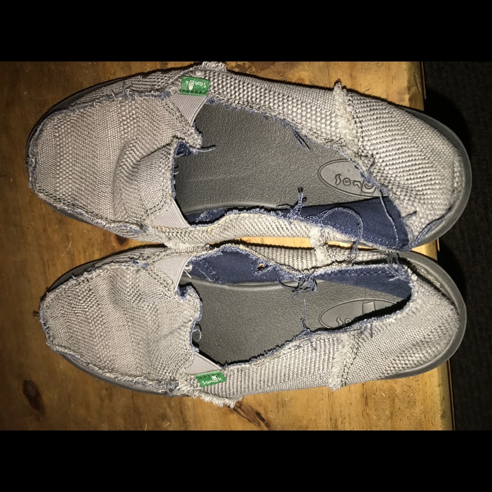 Women's sanuks