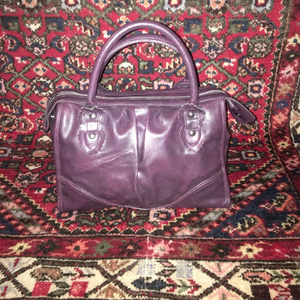 Plum handbag. Perfect to transition for fall!