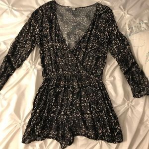 American Eagle Outfitters Ruffle Romper