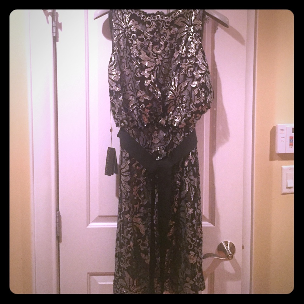 Tadashi shoji evening dress Sz.12 silver black