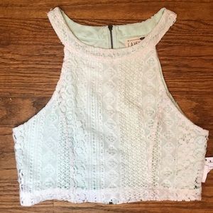 New w/ tags pastel green & white crop top!