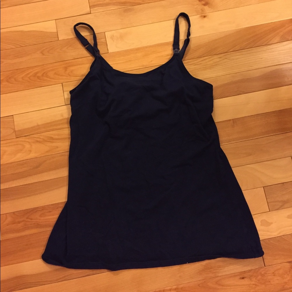 Nursing tank