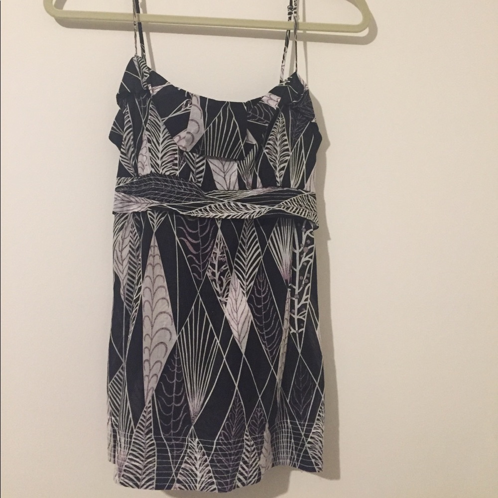 Leaf Patterned Top