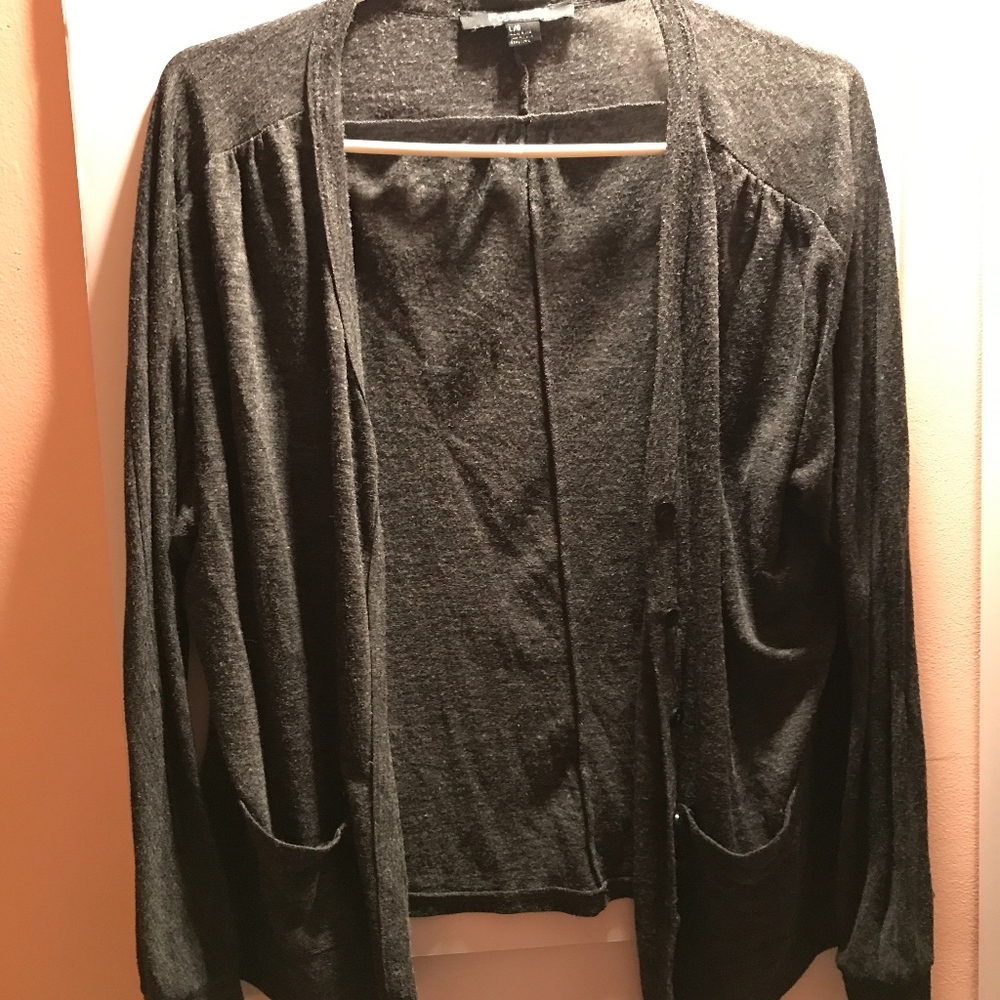 Button down cardigan with front pockets