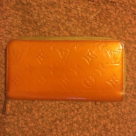 Authentic Custom Dyed LV Vernis Wallet (Sold) - Picture 2 of 5
