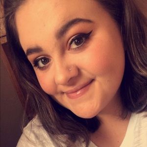 Meet your Posher, Kaylee