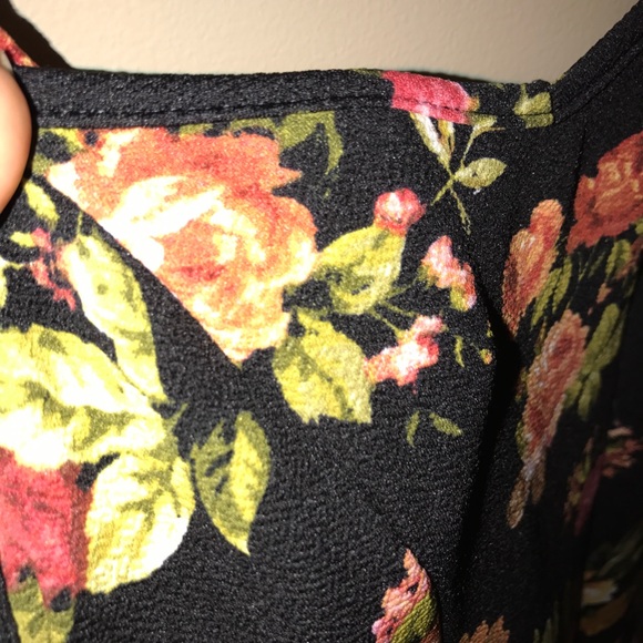 Floral tight fit top, bottom flare dress - Picture 3 of 3