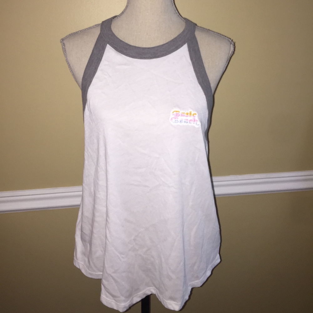 Price Firm NWT Victoria Secret Tank Top Size Large