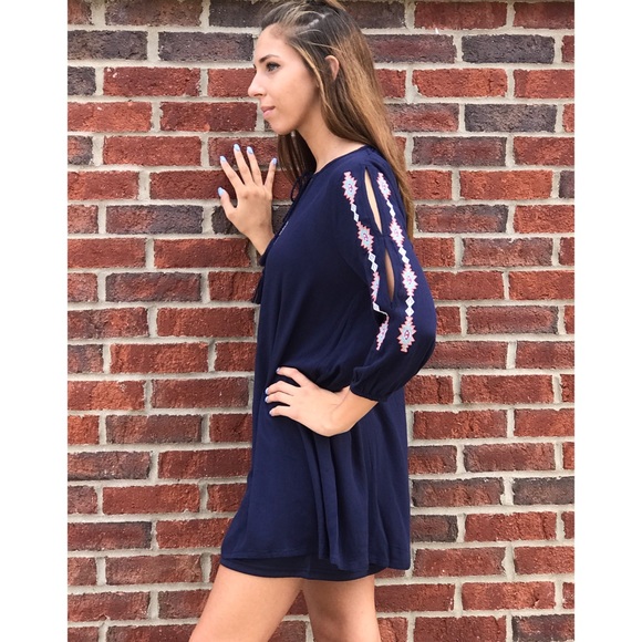 🆕 Navy Boho Embroidered Slip Dress - Picture 3 of 7
