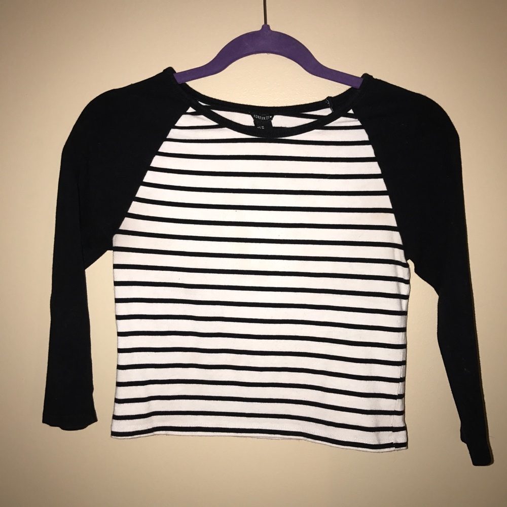 Cropped striped baseball tee