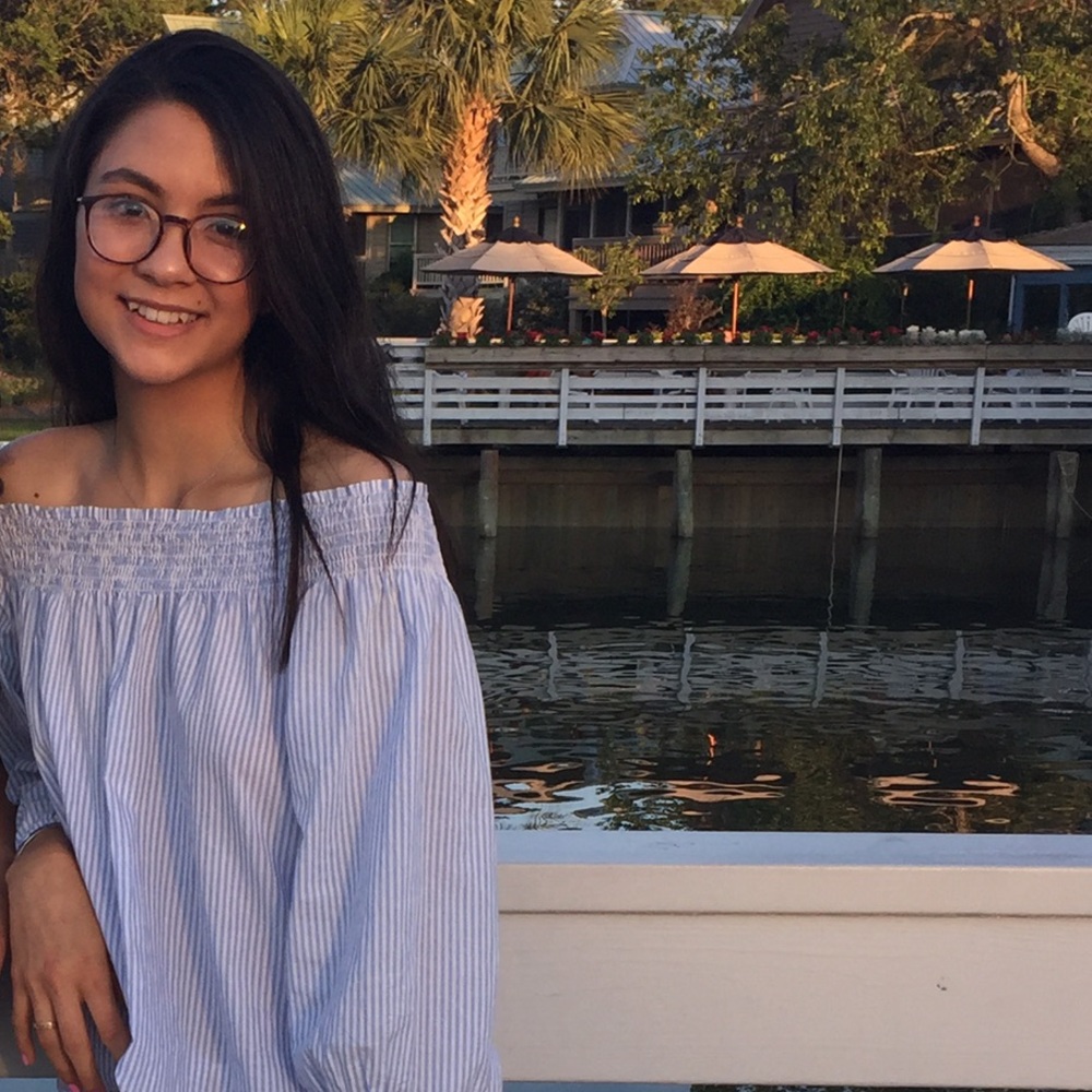 Meet your Posher, Brianna