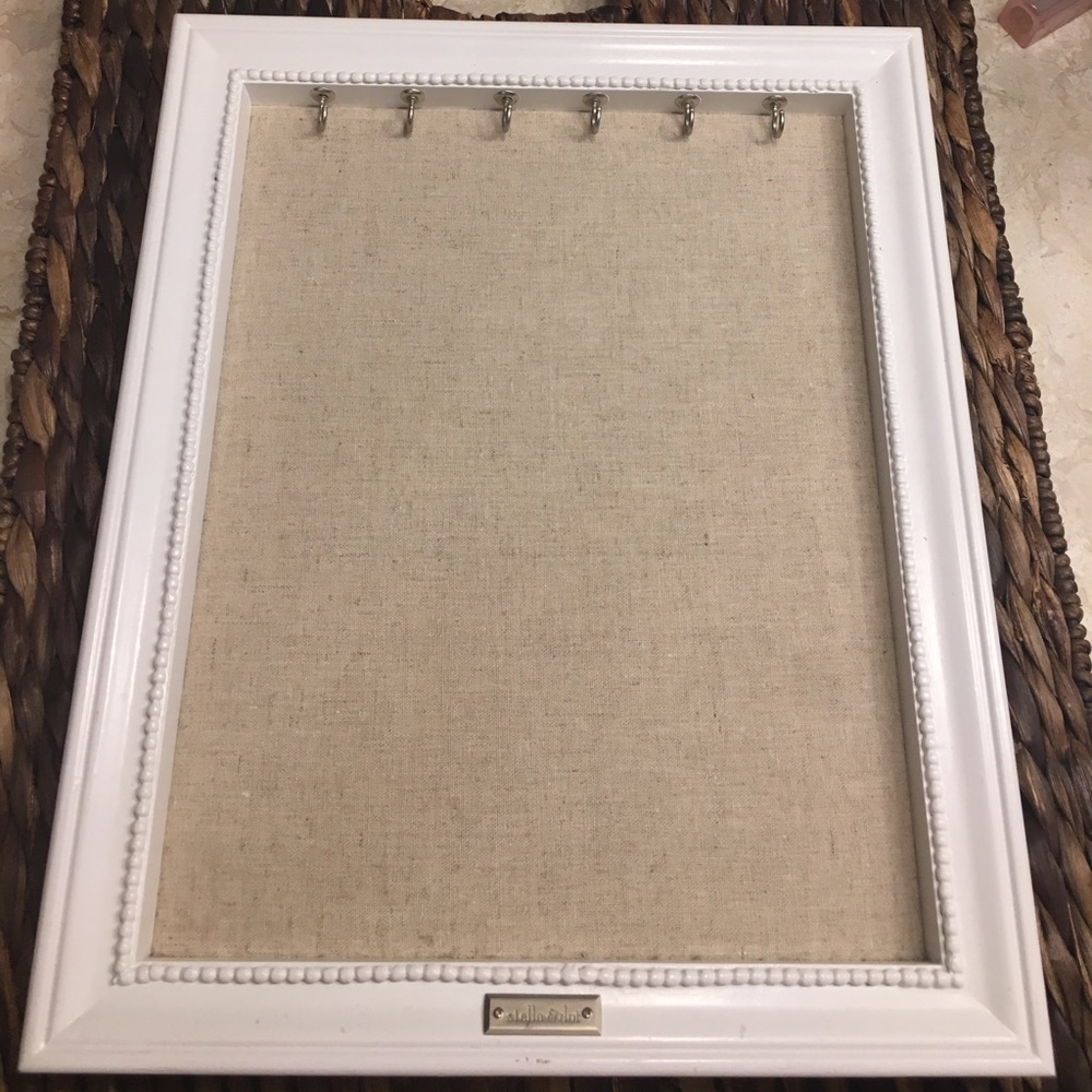 Stella and Dot standing necklace display