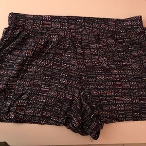 Cotton patterned shorts