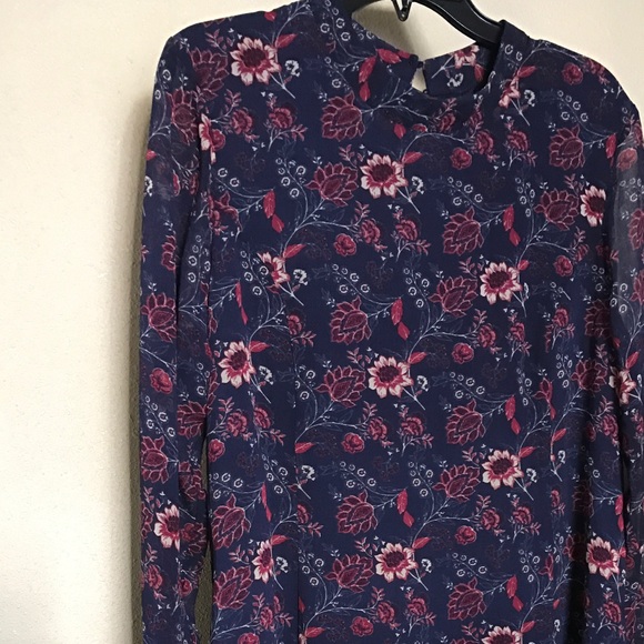 Tunic - Picture 2 of 4