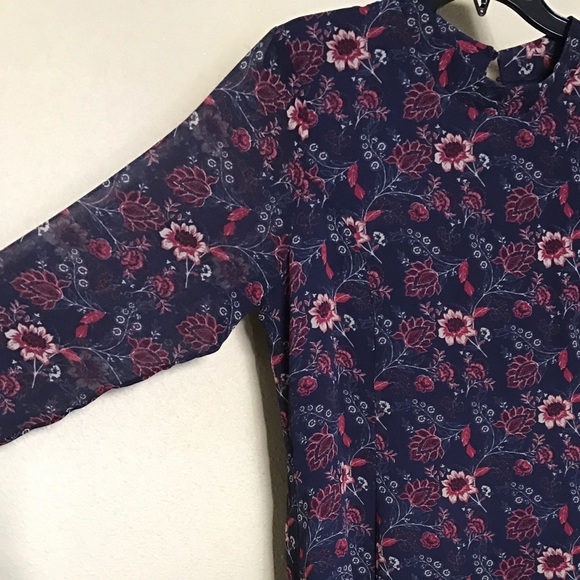 Tunic - Picture 3 of 4