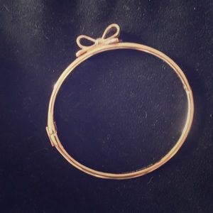 Kate Spade skinny take a bow bracelet gold