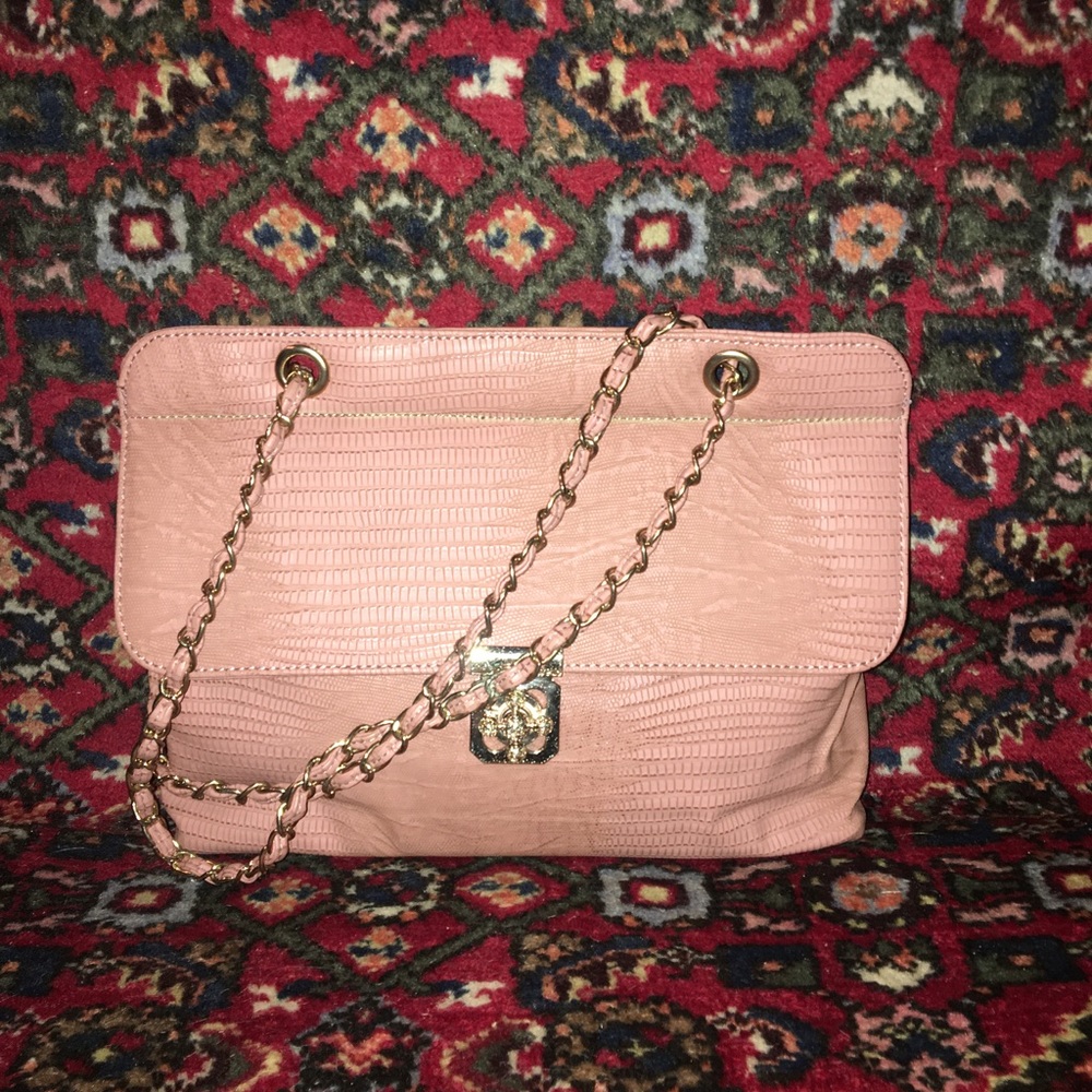Blush Chanel style purse!
