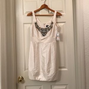 Laundry by Shelli Segal dress