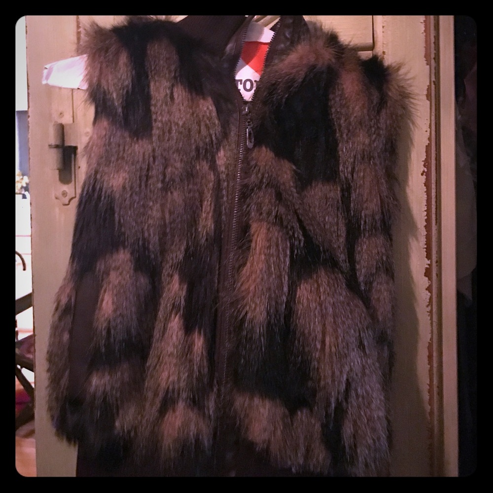 Faux fur vest
