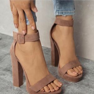 Meet your Posher, Brenda