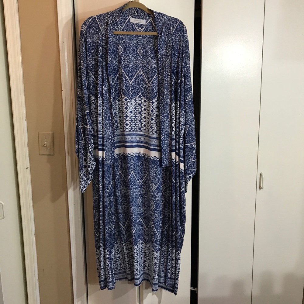 Auguste The Label Navy Wonder Kimono - Picture 3 of 7