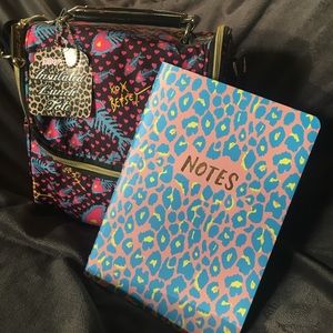 🌺Betsey Johnson lunch tote and journal bundle!