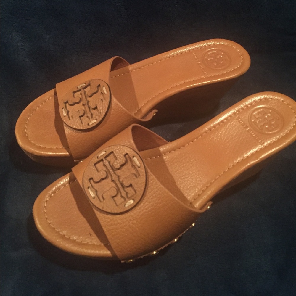 Tory Burch tan shoes Sz.8M pre Owned