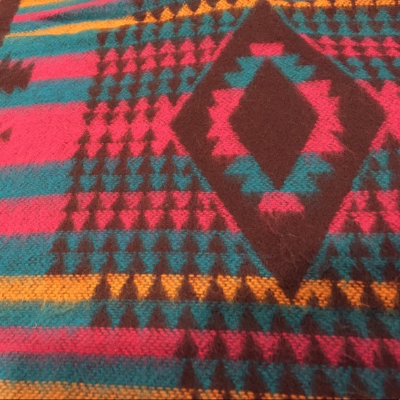 Beautiful tribal scarf! - Picture 2 of 2