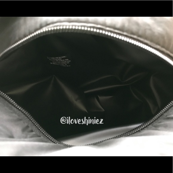 •Victoria's Secret PINK• Mini Pineapple Cooler - Picture 3 of 4