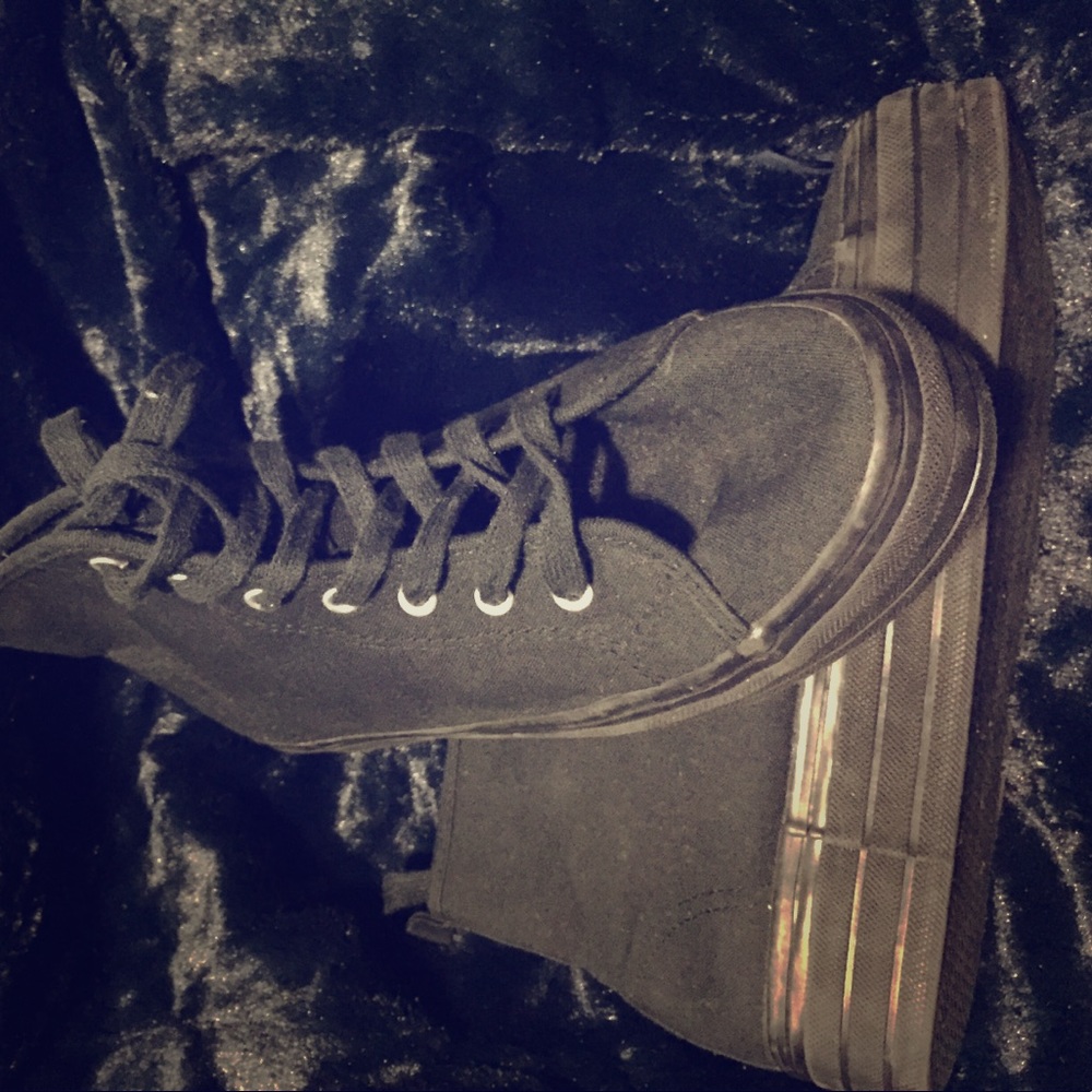 Black platform shoes. ****SOLD****