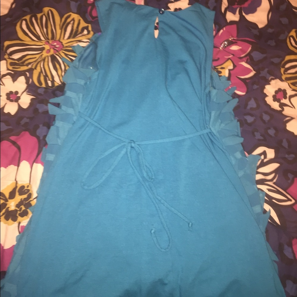 Dress - Picture 2 of 2
