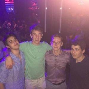 Meet your Posher, Armani