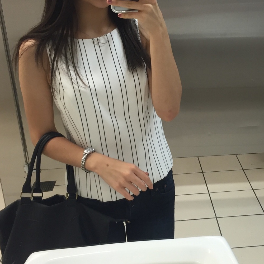 White House Black Market Sleeveless Top