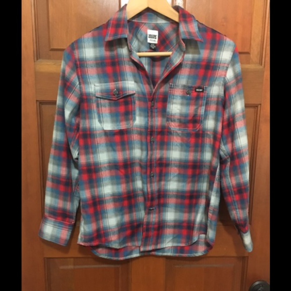 Volcom boys plaid button front, size m