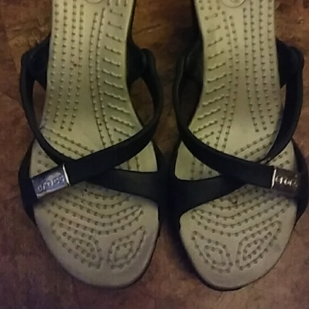Crock wedges