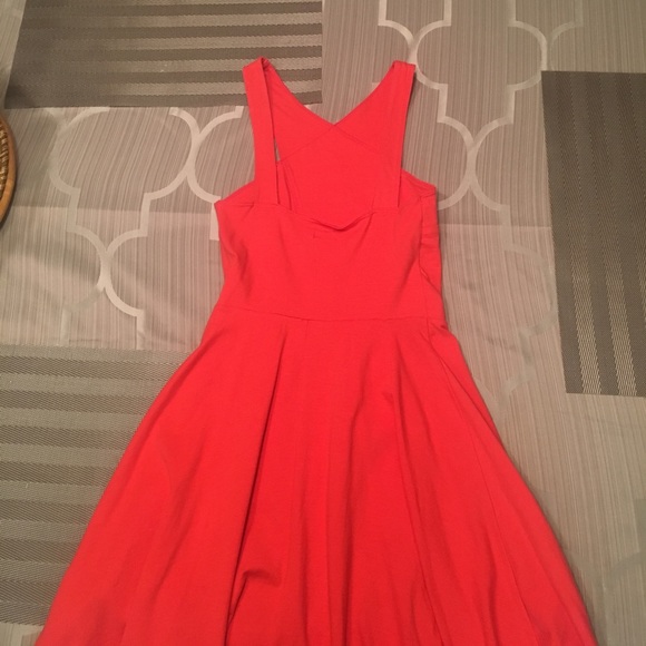 Coral dress - Picture 2 of 2