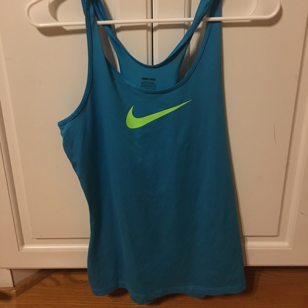 Workout tank