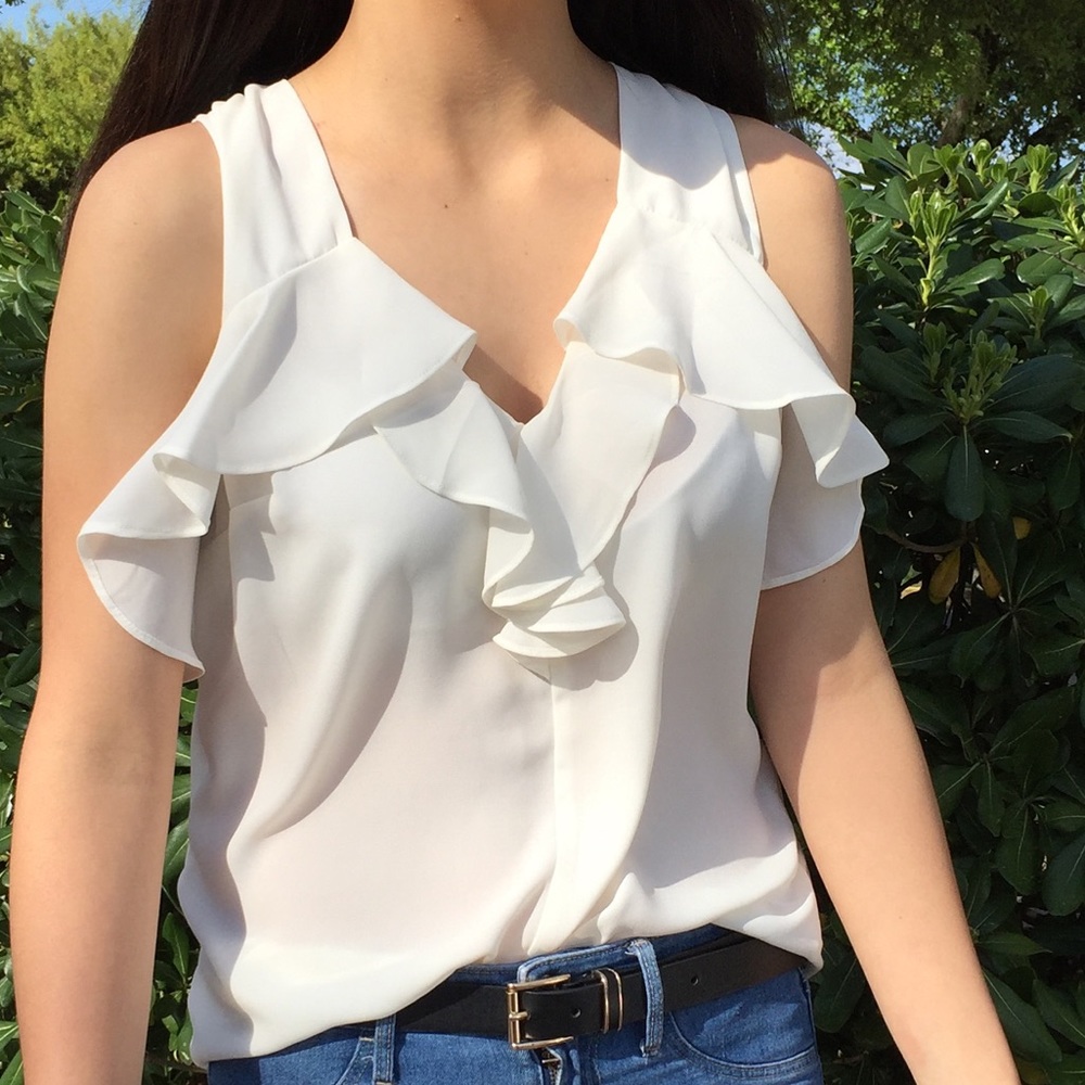 Express Sleeveless Blouse