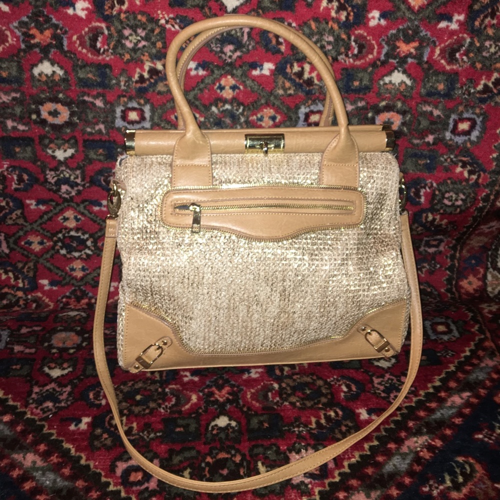 Olivia + Joy metallic straw handbag! Perf neutral!